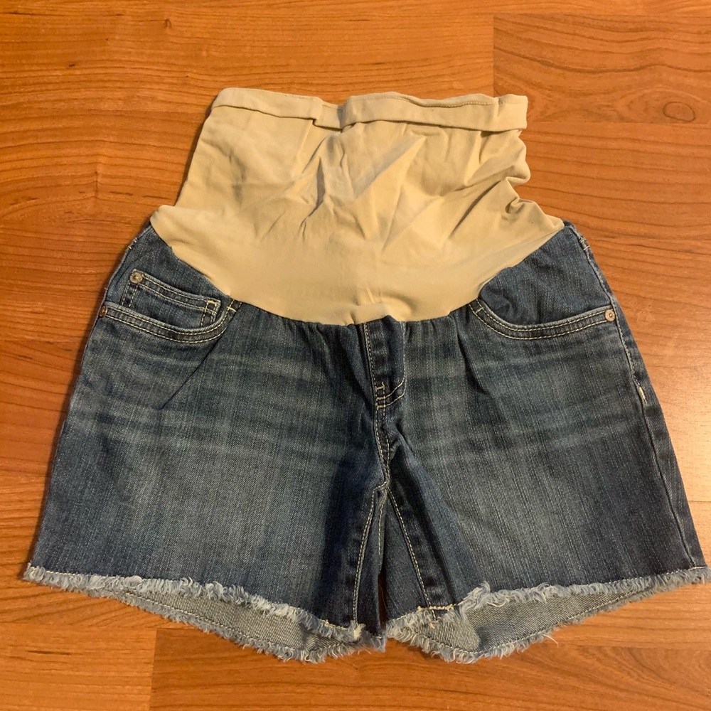 MATERNITY shorts